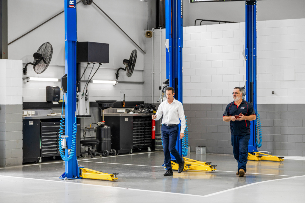 Heavy Vehicle Workshop With A Full Fitout